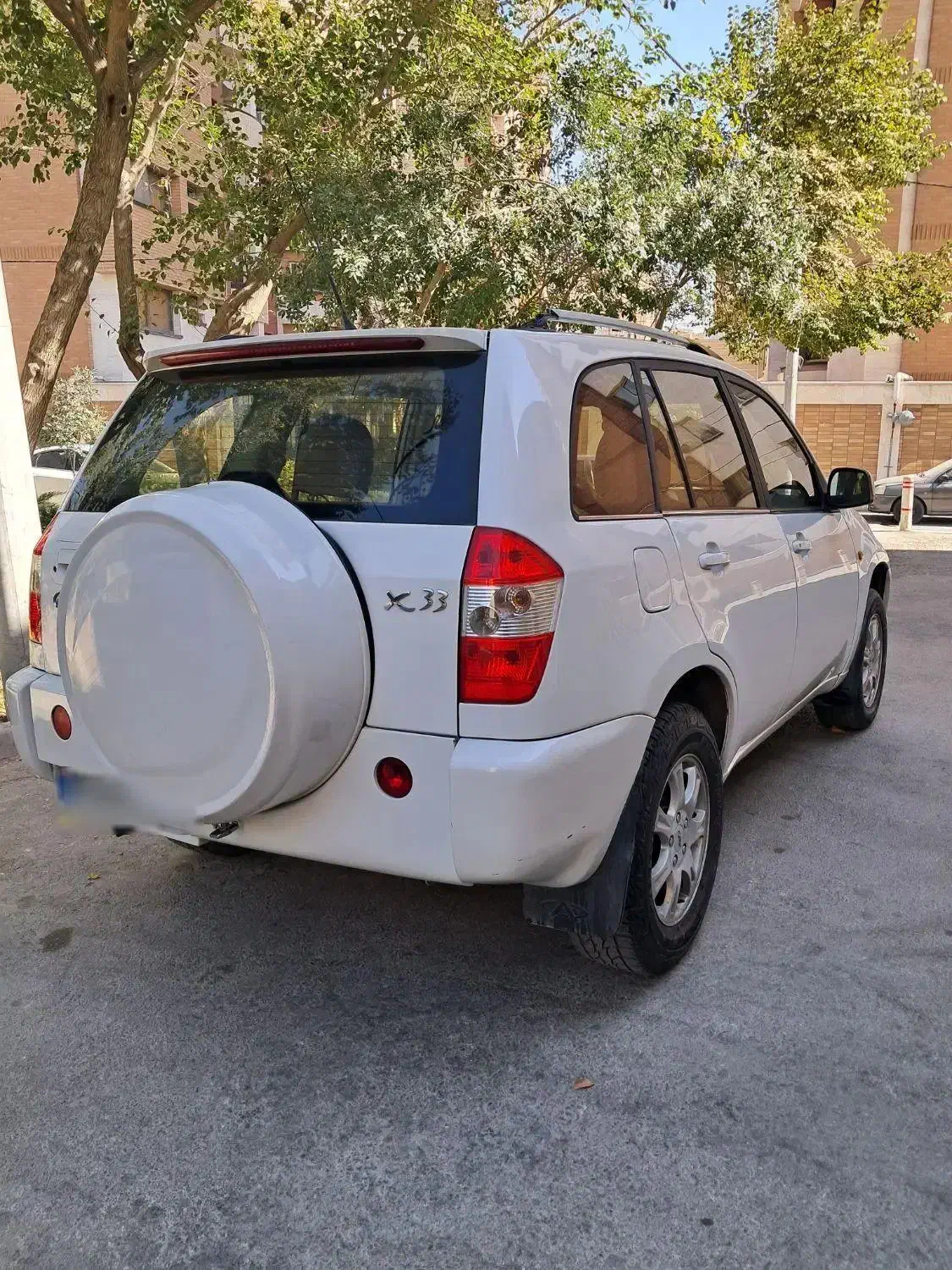 ام وی ام X33 دنده‌ای ساده - 1393