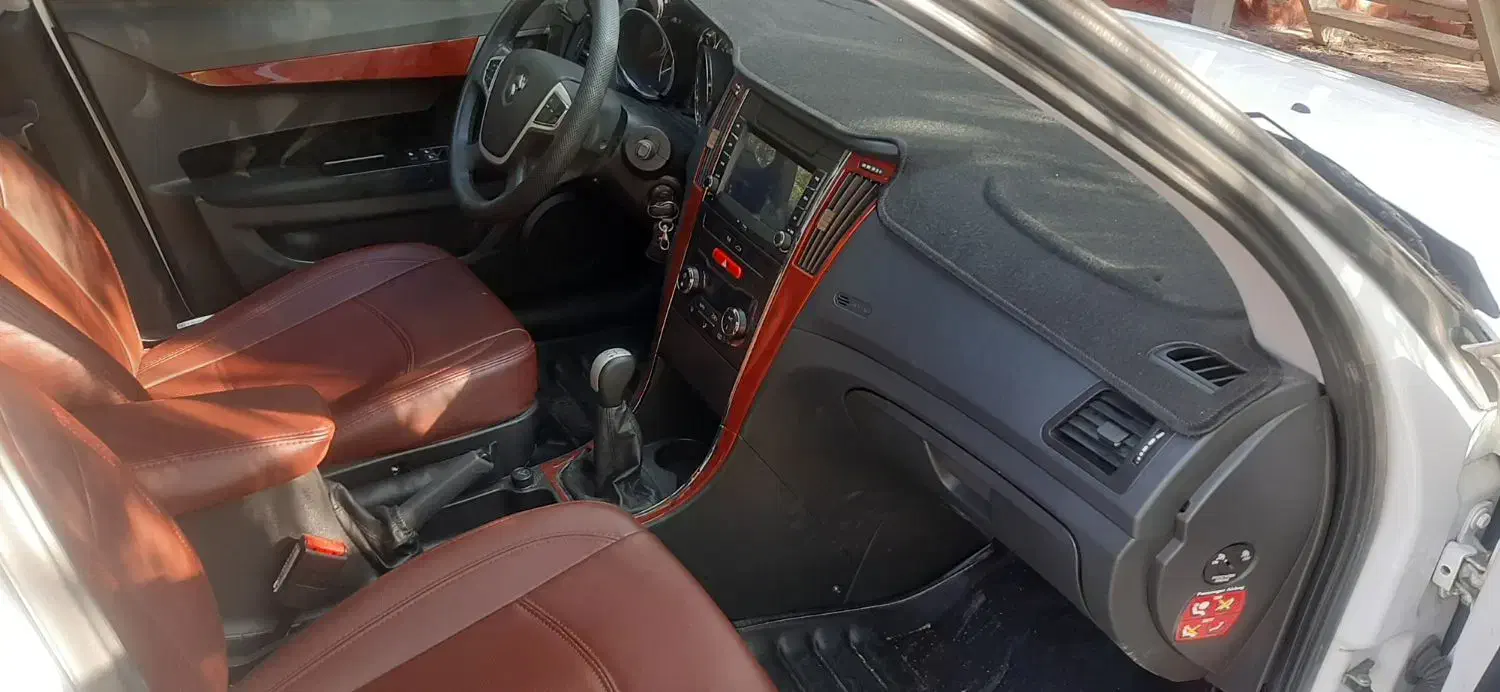 دنا پلاس تیپ ۲ سانروف ۴ ایربگ - 1402