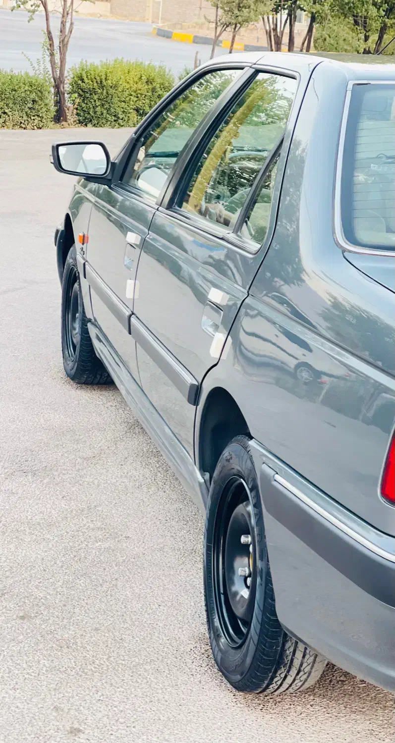 پژو پارس سال - 1389