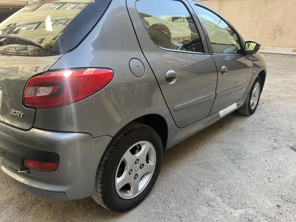 پژو 207 پانوراما دنده‌ای - 1401