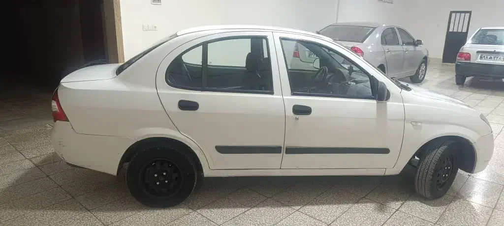 تیبا صندوق دار SX - 1395