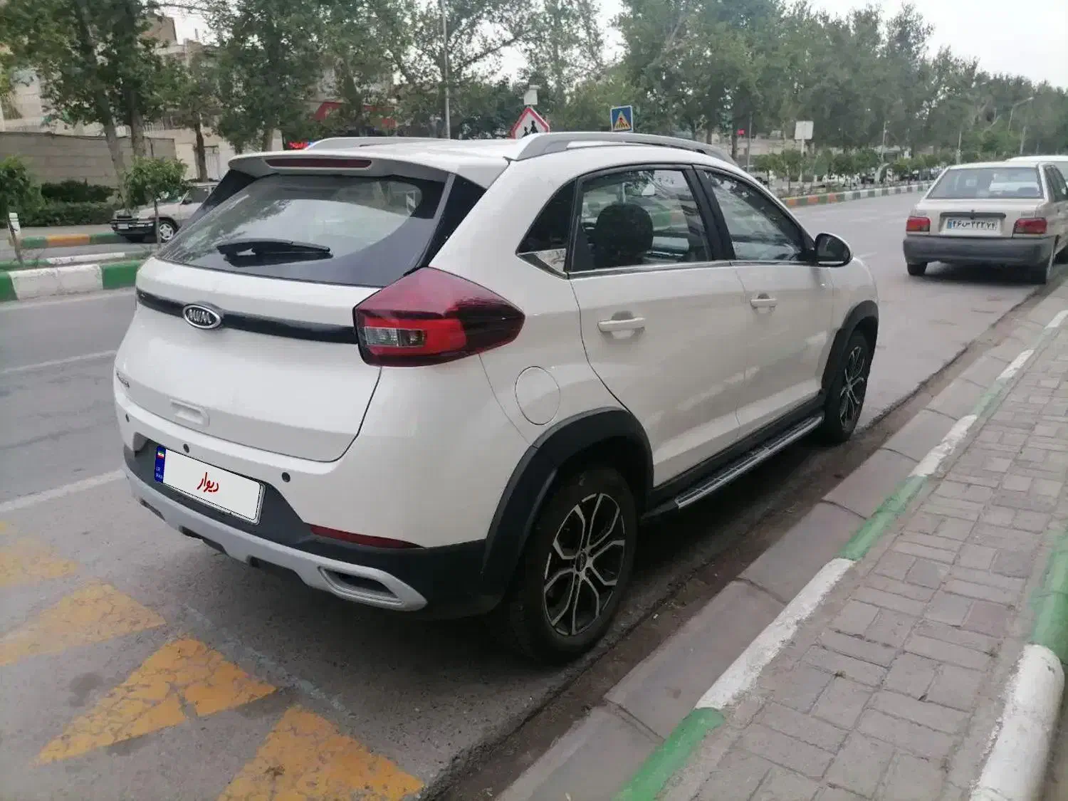 ام وی ام X22 پرو دنده‌ای - 1402