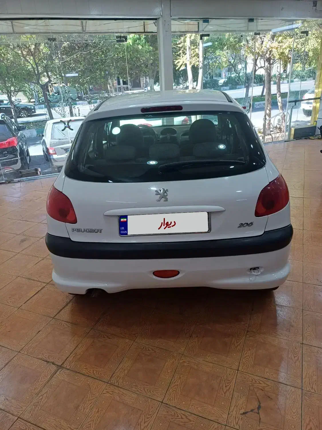 پژو 206 تیپ 5 - 1395