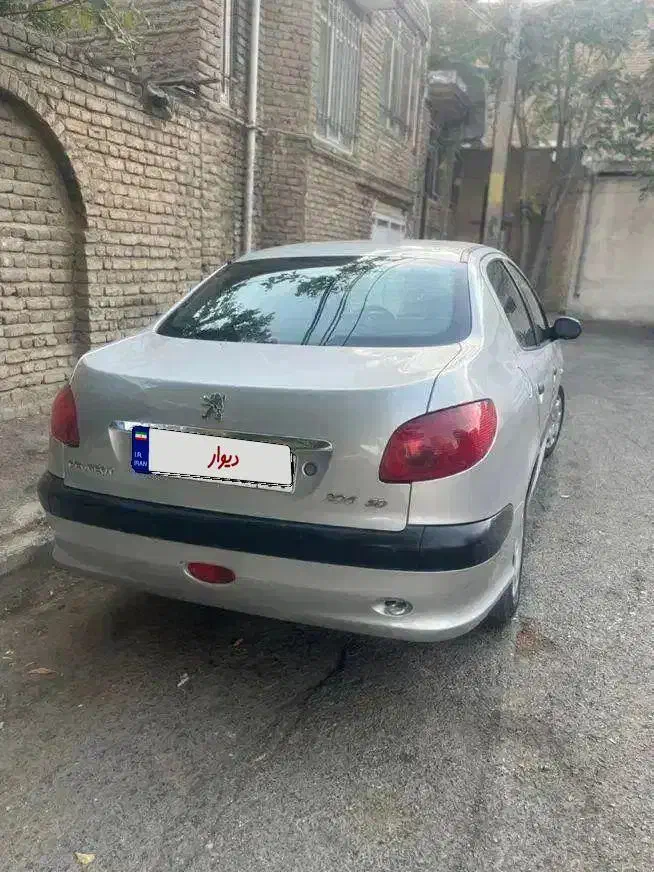 پژو 206 تیپ 5 - 1390