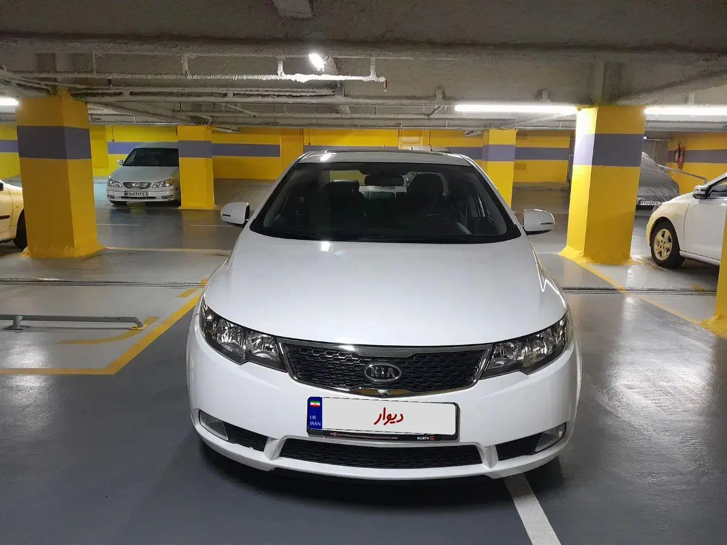 خودرو کیا، سراتو مونتاژ آگهی ann_20935919