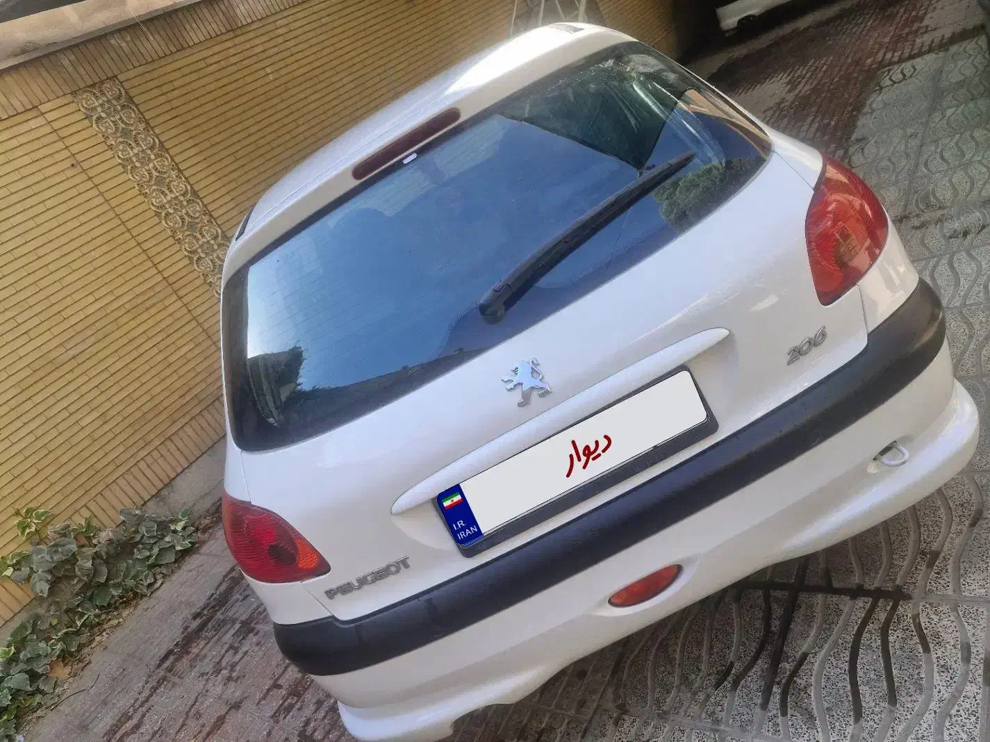 پژو 206 تیپ 2 - 1395