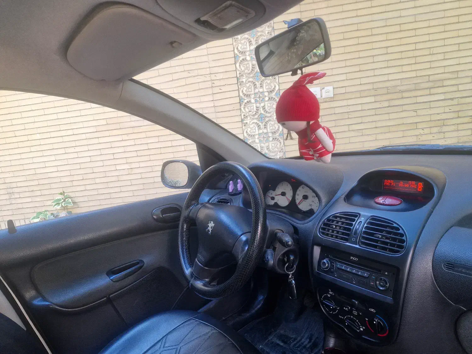 پژو 206 تیپ 2 - 1395