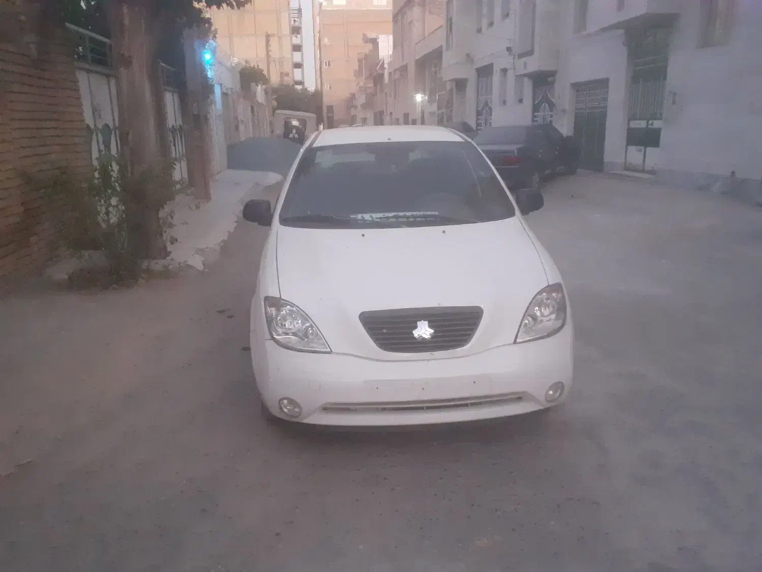 تیبا صندوق دار SX - 1395