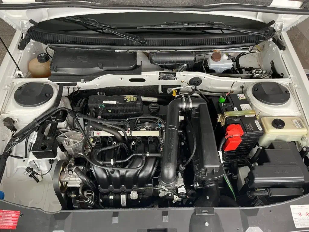 پژو پارس XU7P - 1402