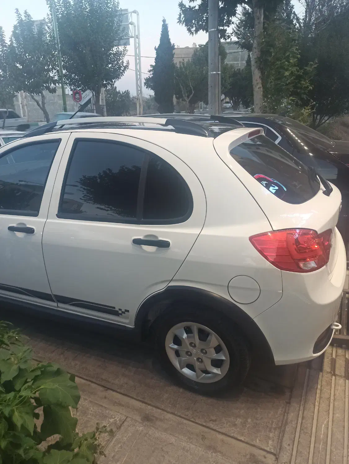 خودرو کوییک، R آگهی ann_20936182