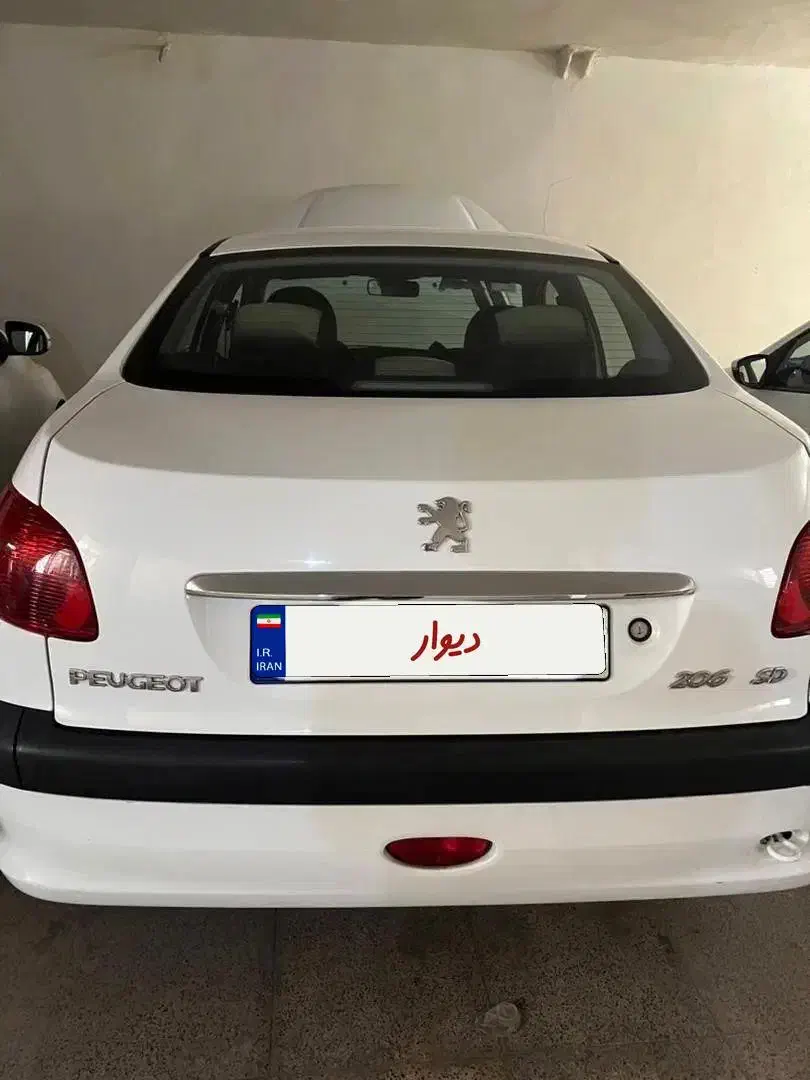 خودرو پژو، ۲۰۶ صندوق دار آگهی ann_20936231