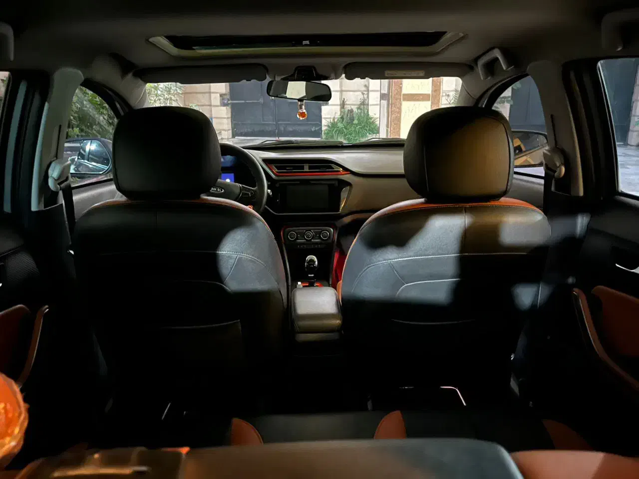 ام وی ام X22 اتوماتیک لاکچری - 1399