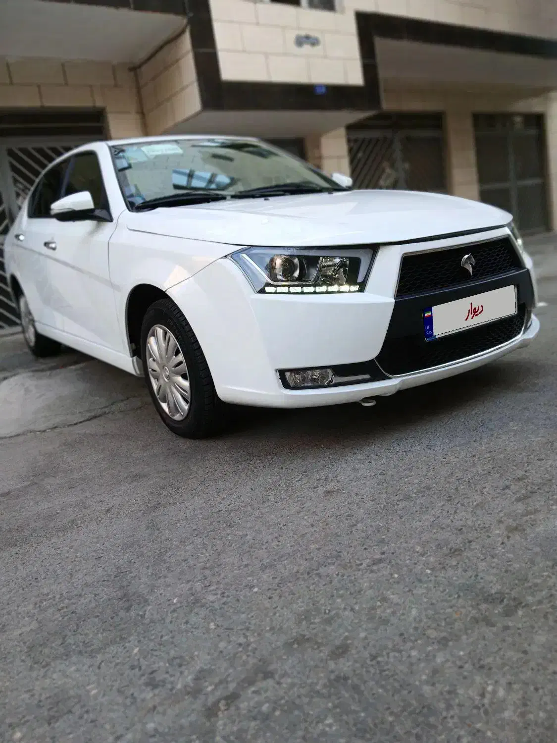 دنا پلاس ۵ دنده EF7 - 1402