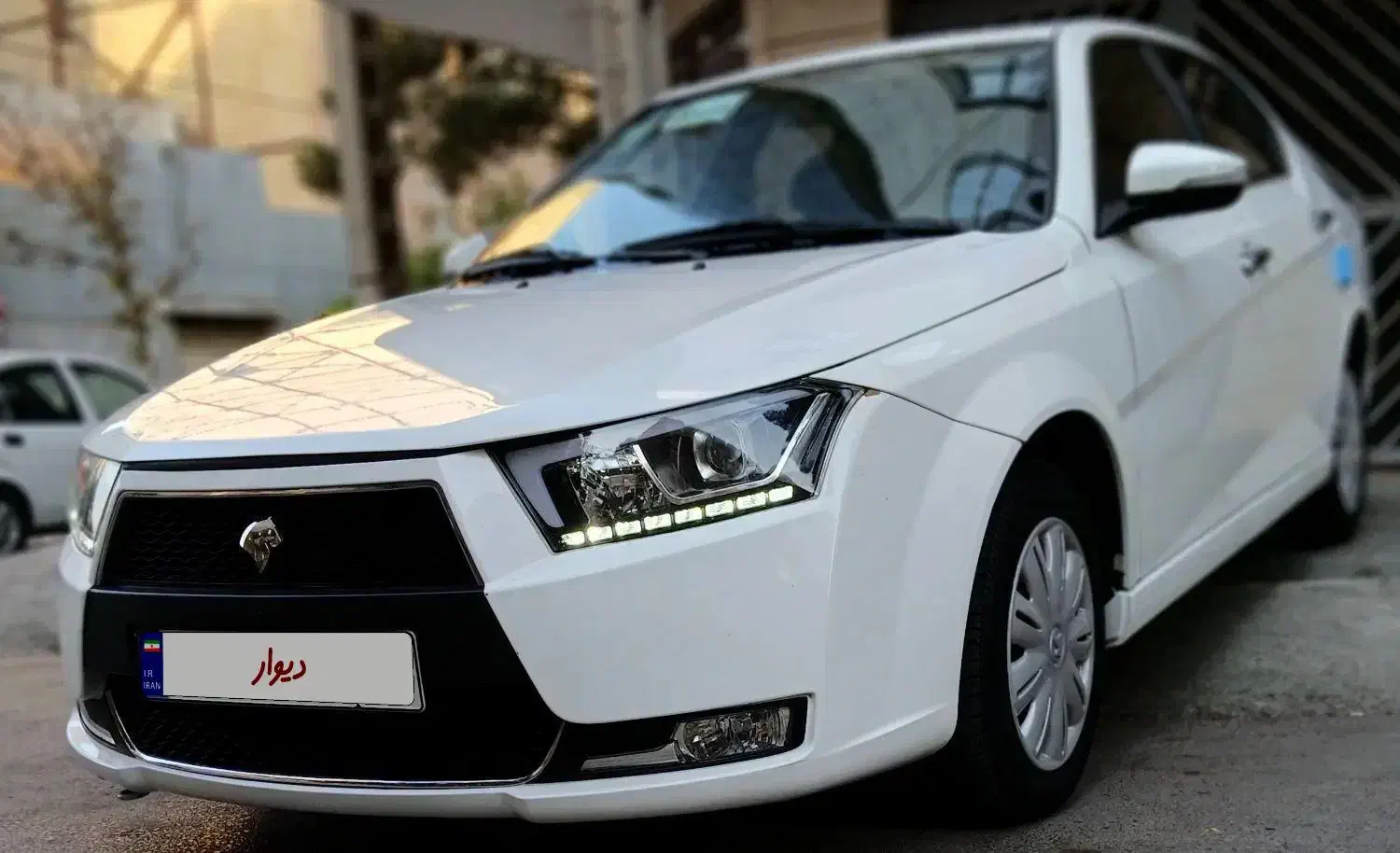 دنا پلاس ۵ دنده EF7 - 1402