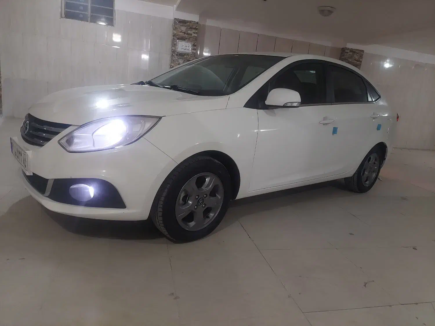 جک J4 اتوماتیک آپشنال - 1402