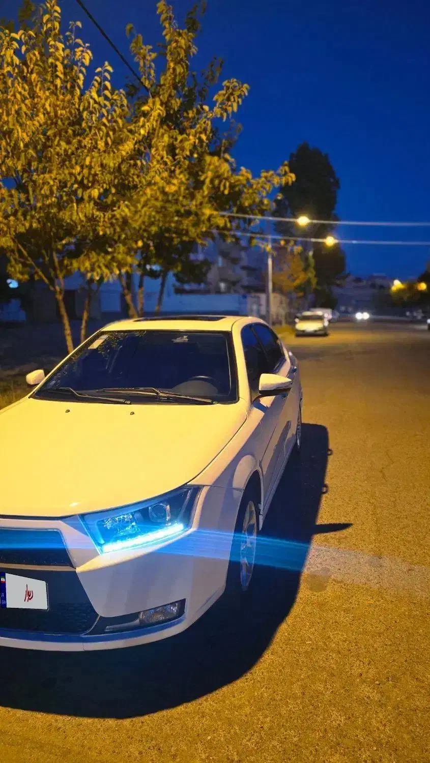 دنا پلاس توربو 6 دنده - 1402