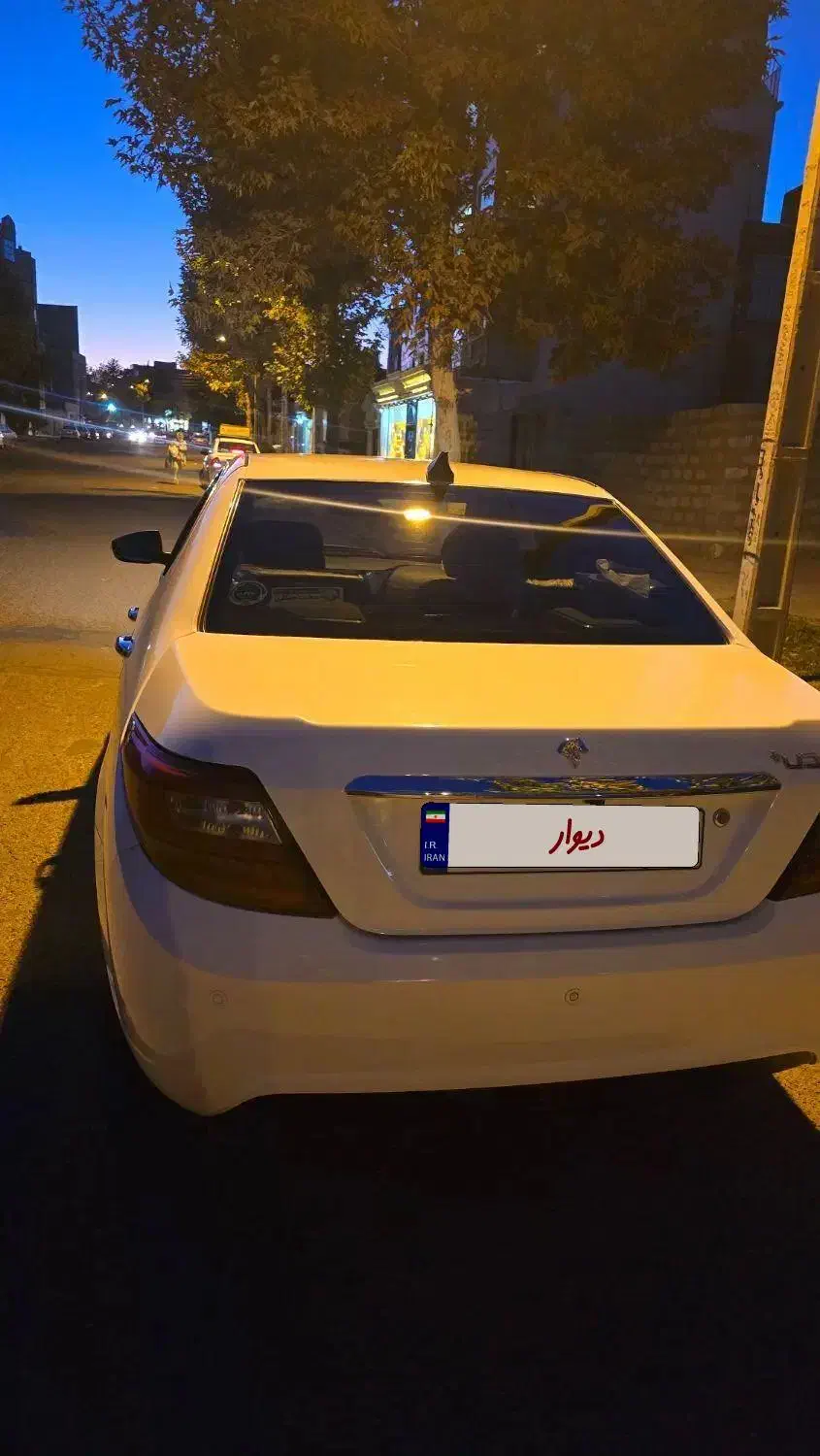 دنا پلاس توربو 6 دنده - 1402