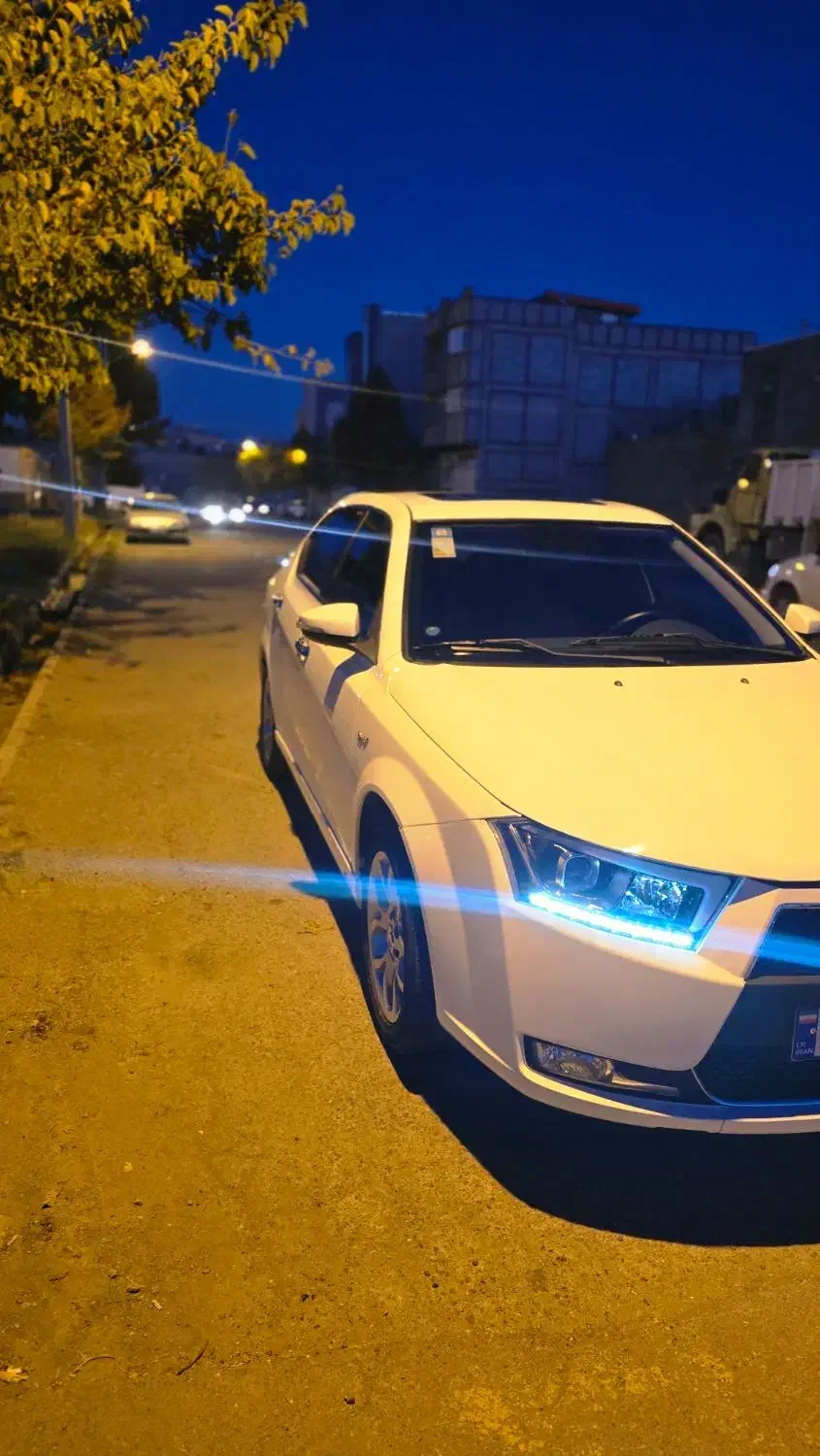 دنا پلاس توربو 6 دنده - 1402