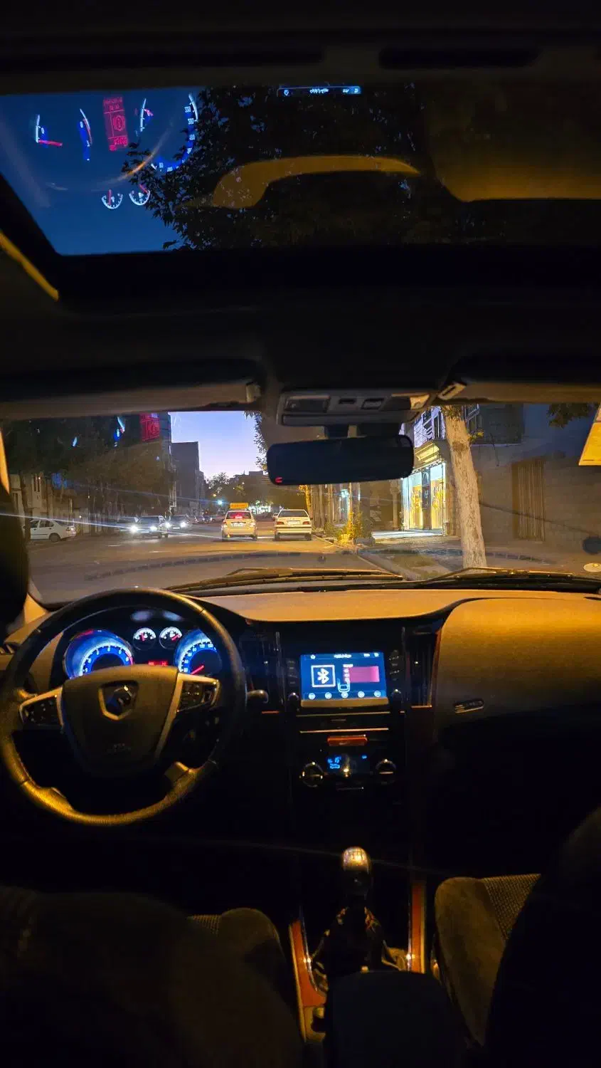 دنا پلاس توربو 6 دنده - 1402