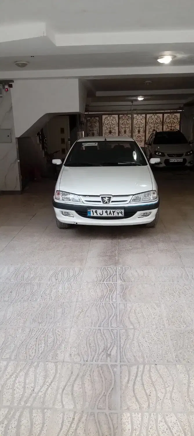 پژو پارس سال - 1390