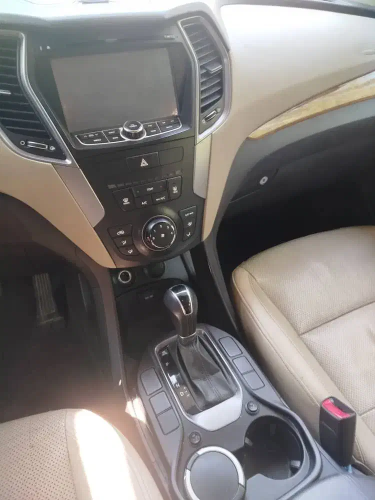 هیوندای سانتافه جی‌ال‌اس ۲.۴ GDI دو دیفرانسیل - 2014