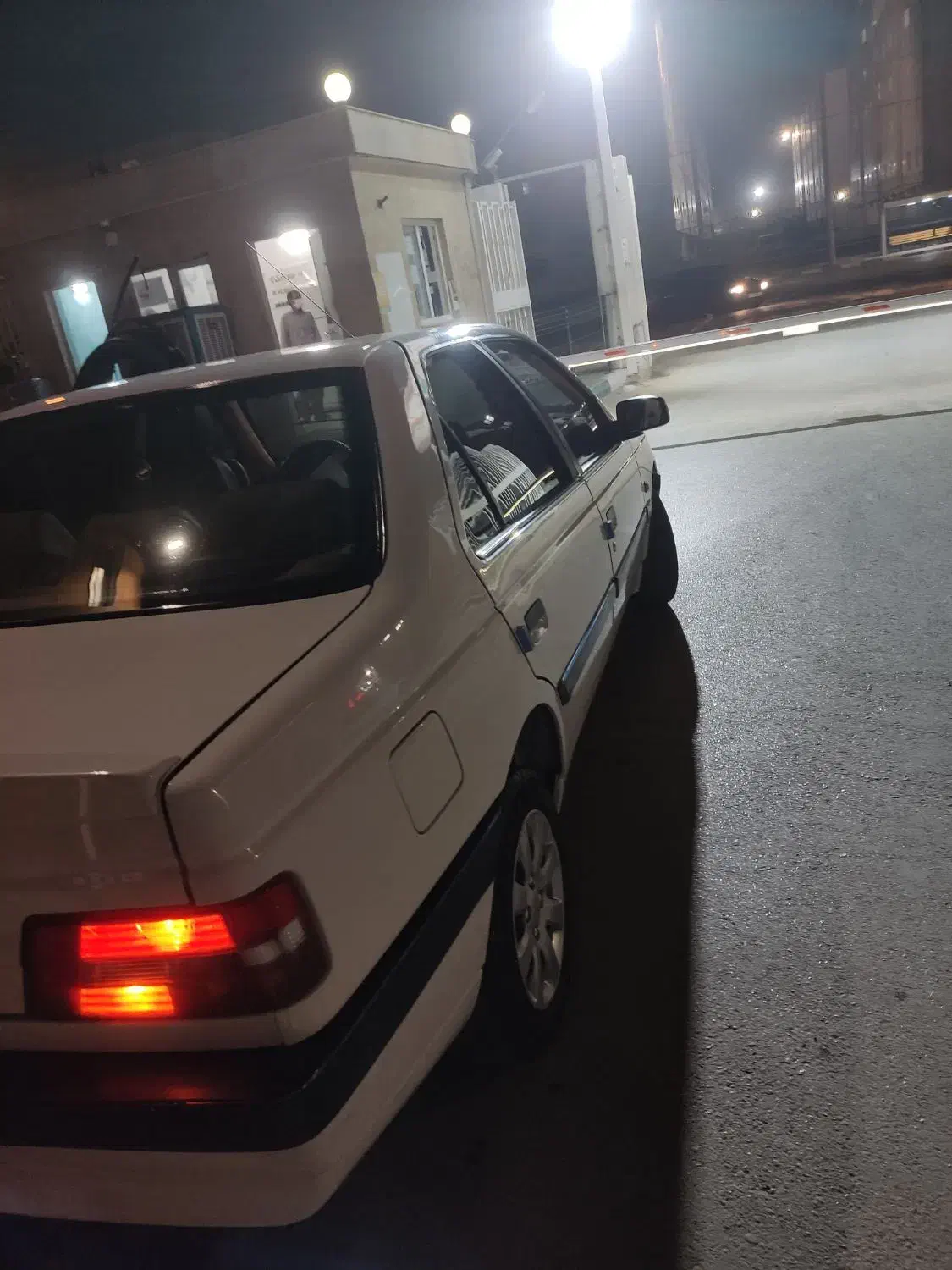 پژو 405 SLX بنزینی TU5 - 1396