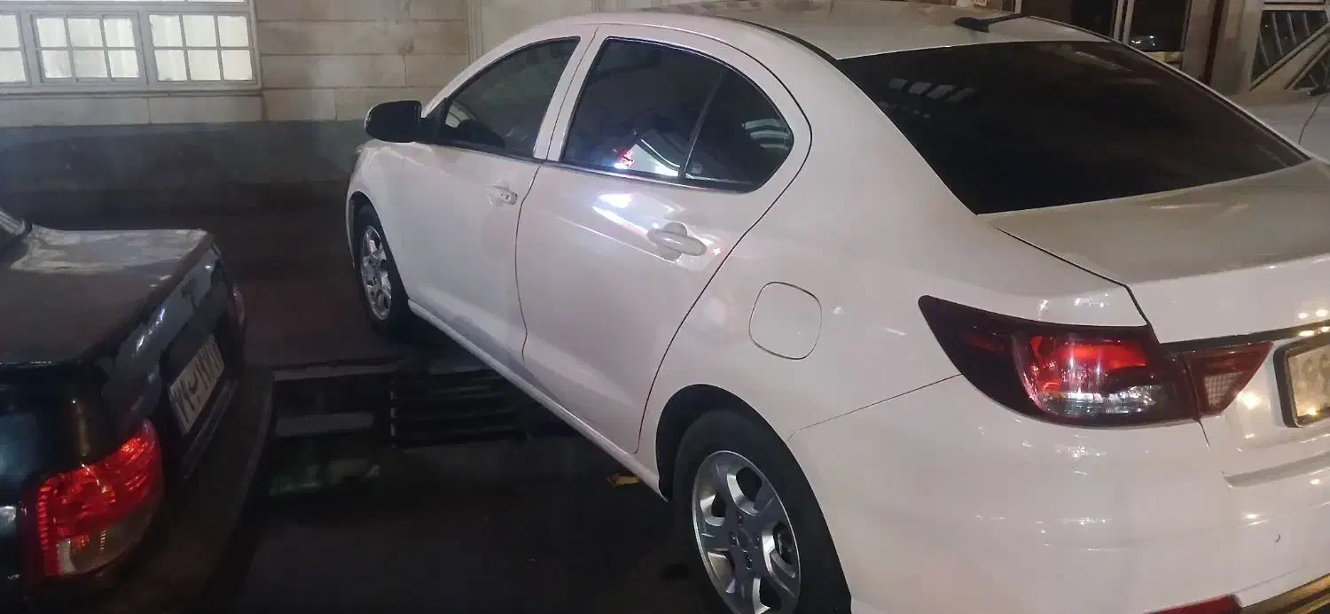 شاهین GL دنده ای - 1400