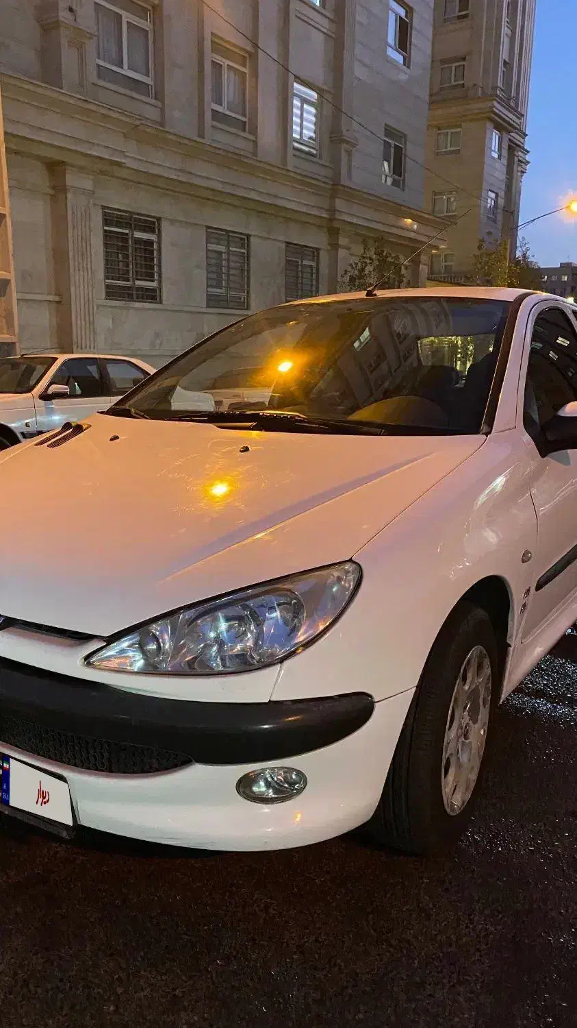 پژو 206 تیپ 5 - 1396