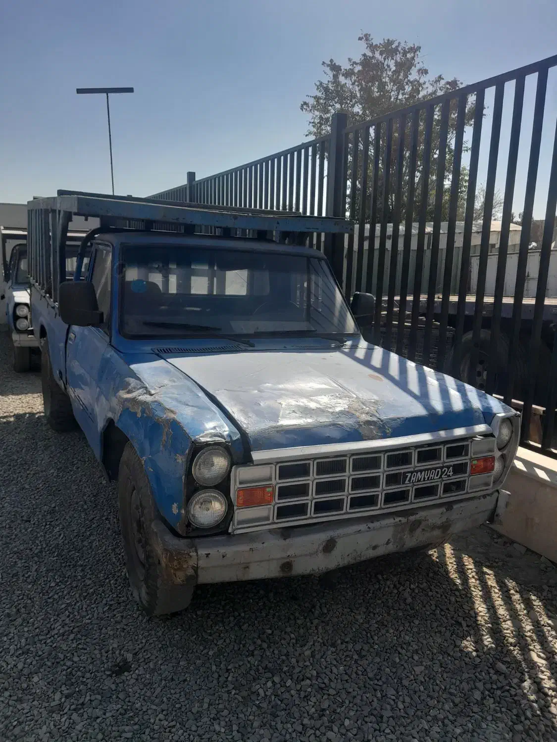 زامیاد وانت نیسانZ24 بنزینی - 1381