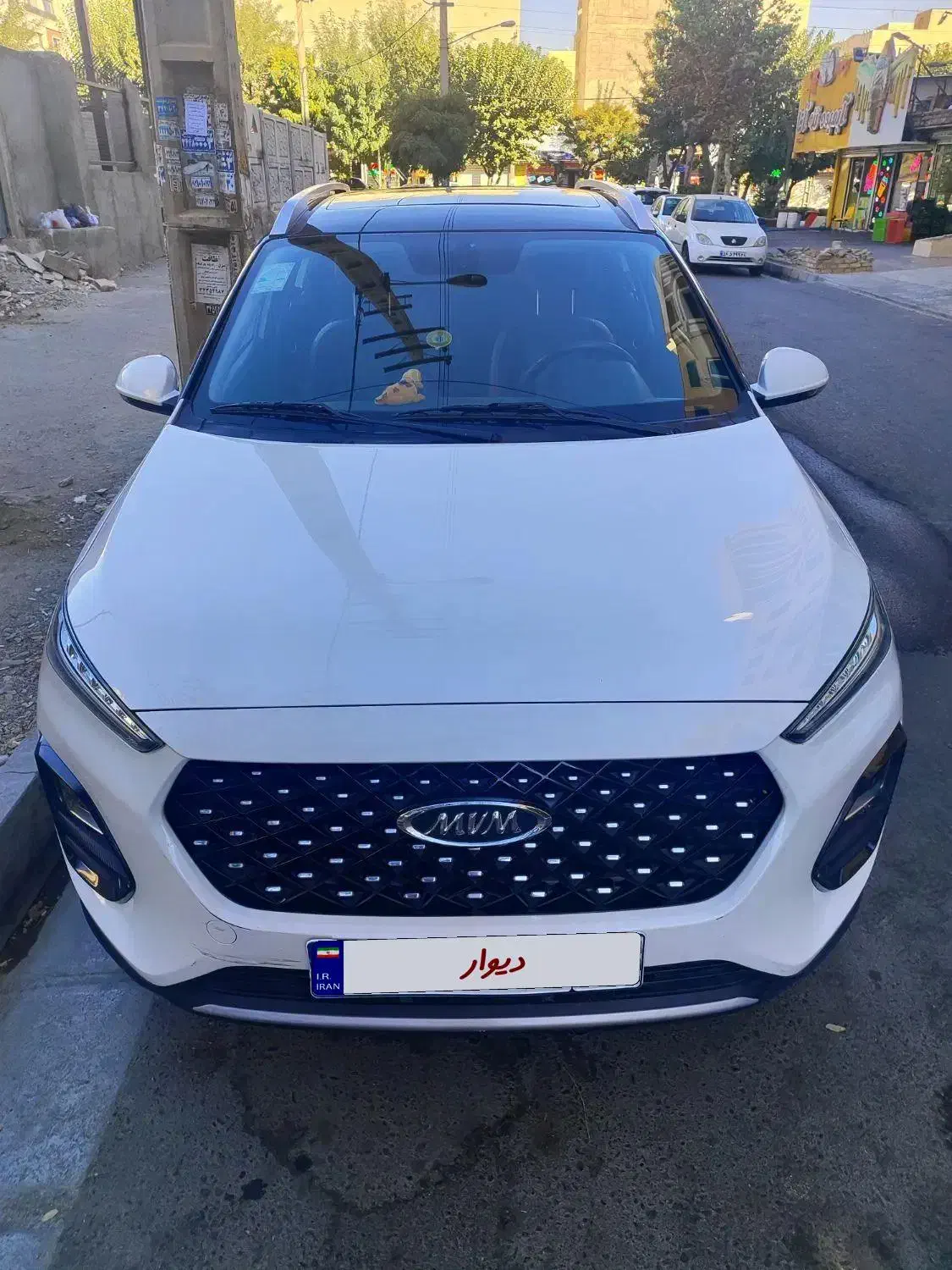 ام وی ام X22 پرو اتوماتیک IE - 1401