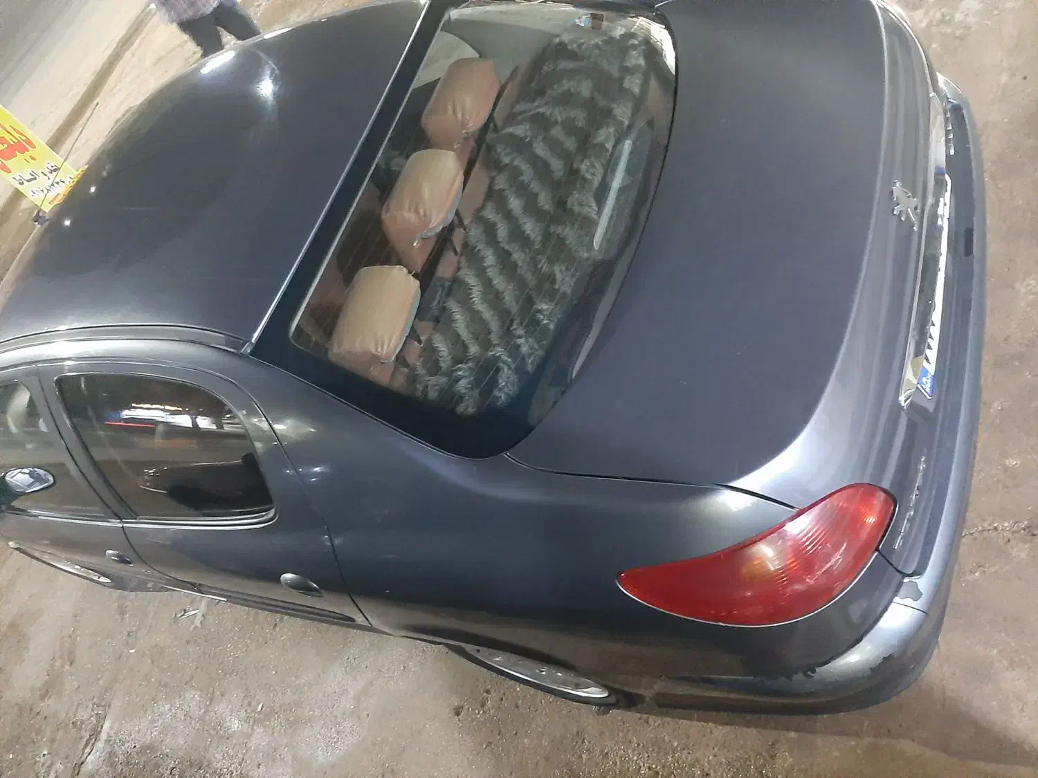 پژو ۲۰۶ صندوق دار v8 - 1390