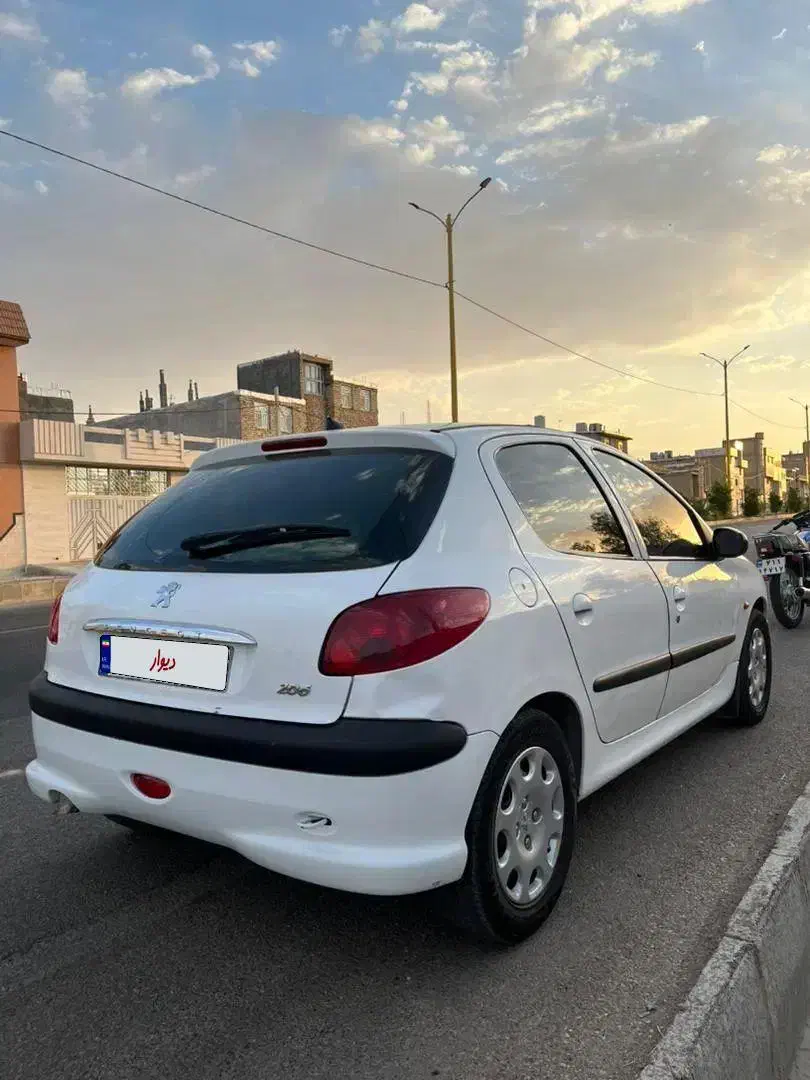 پژو 206 تیپ 2 - 1390