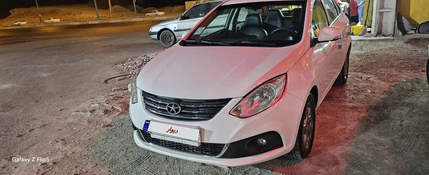 جک J4 اتوماتیک ساده - 1401