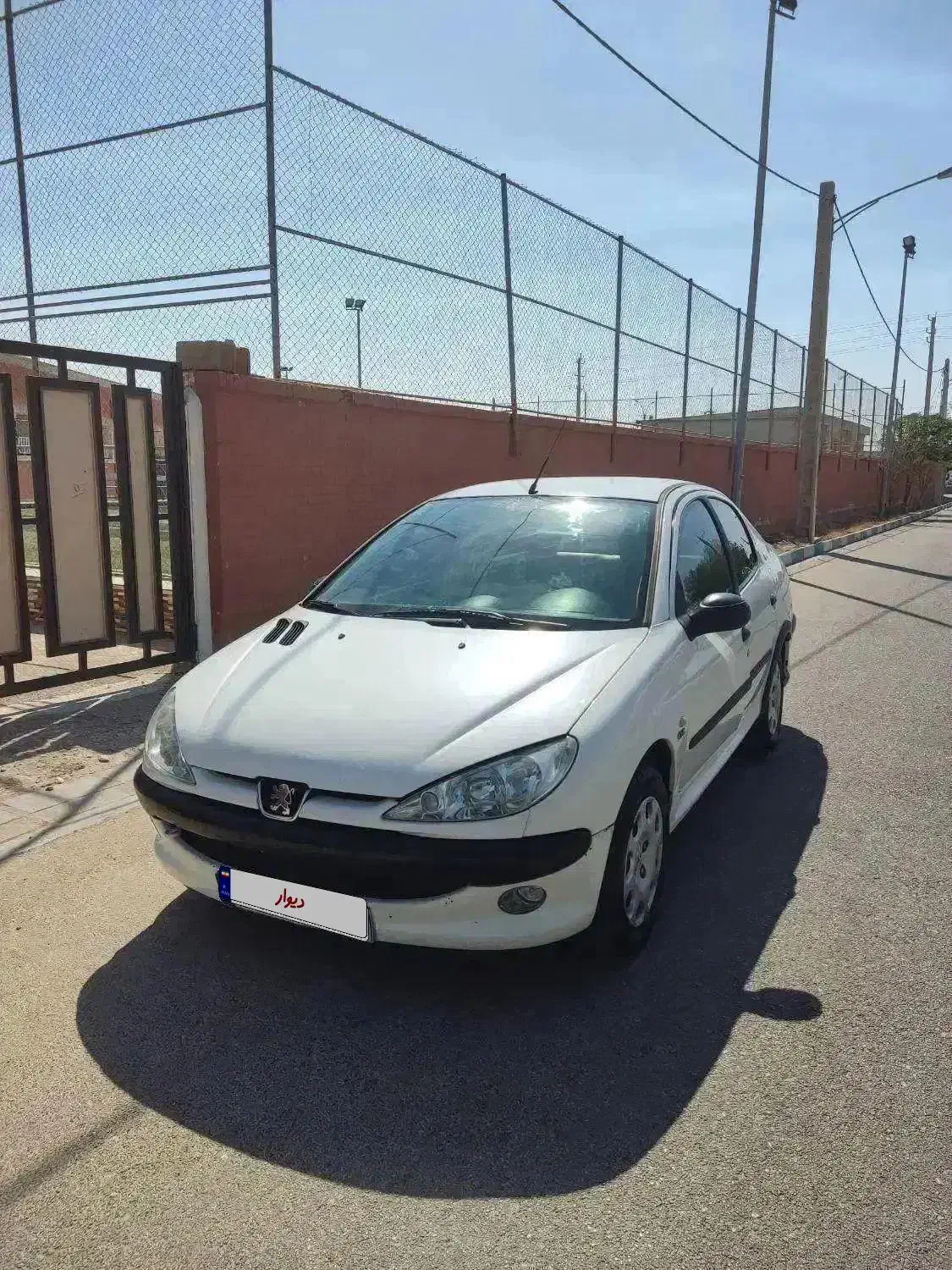 پژو ۲۰۶ صندوق دار v8 - 1389