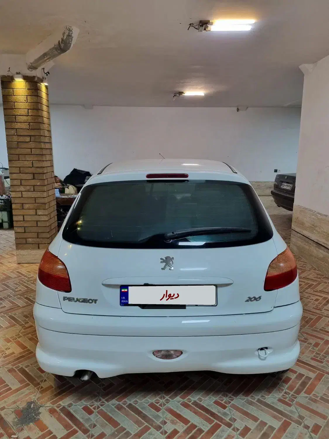 پژو 206 تیپ 3 - 1389