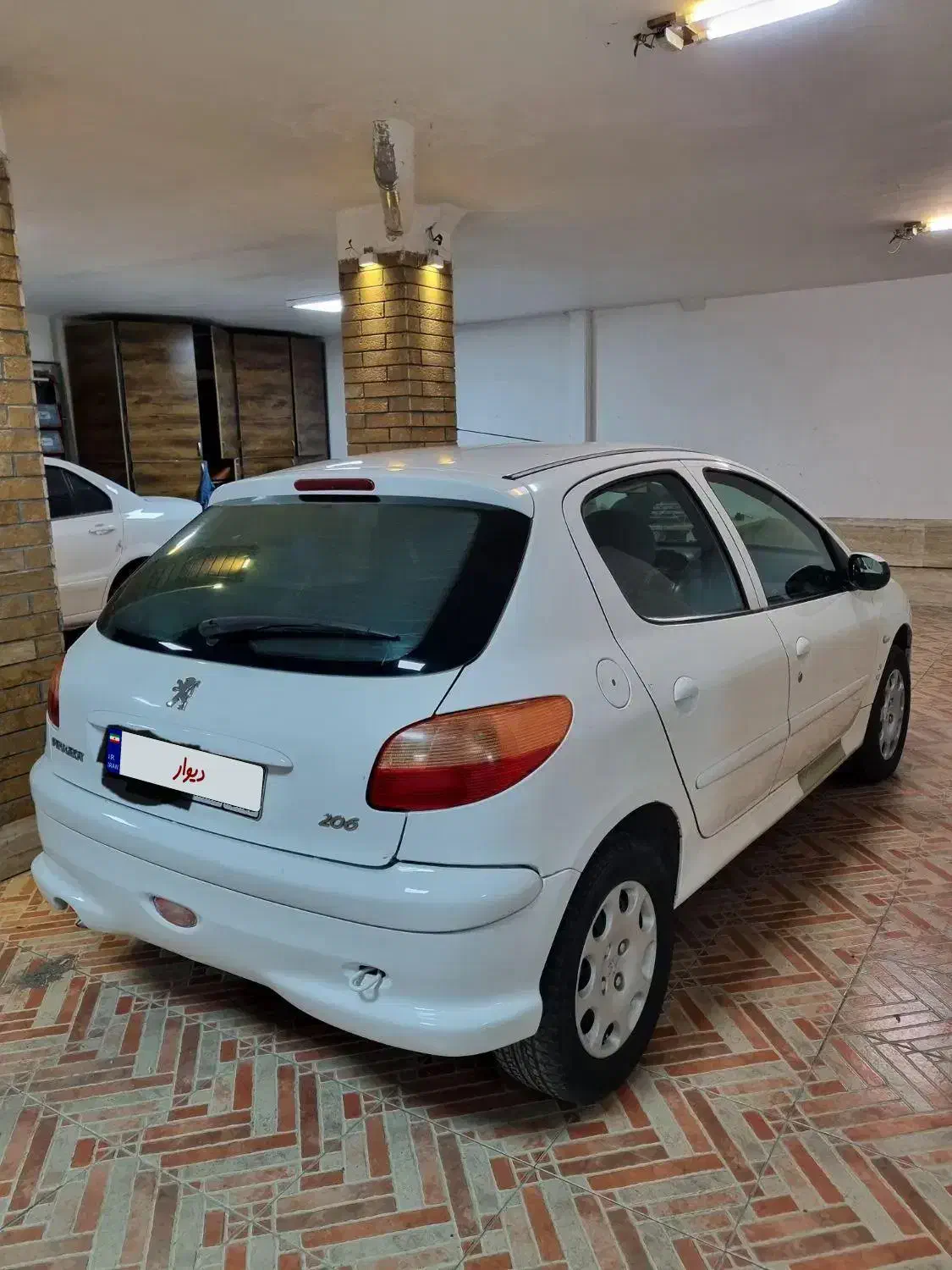 پژو 206 تیپ 3 - 1389