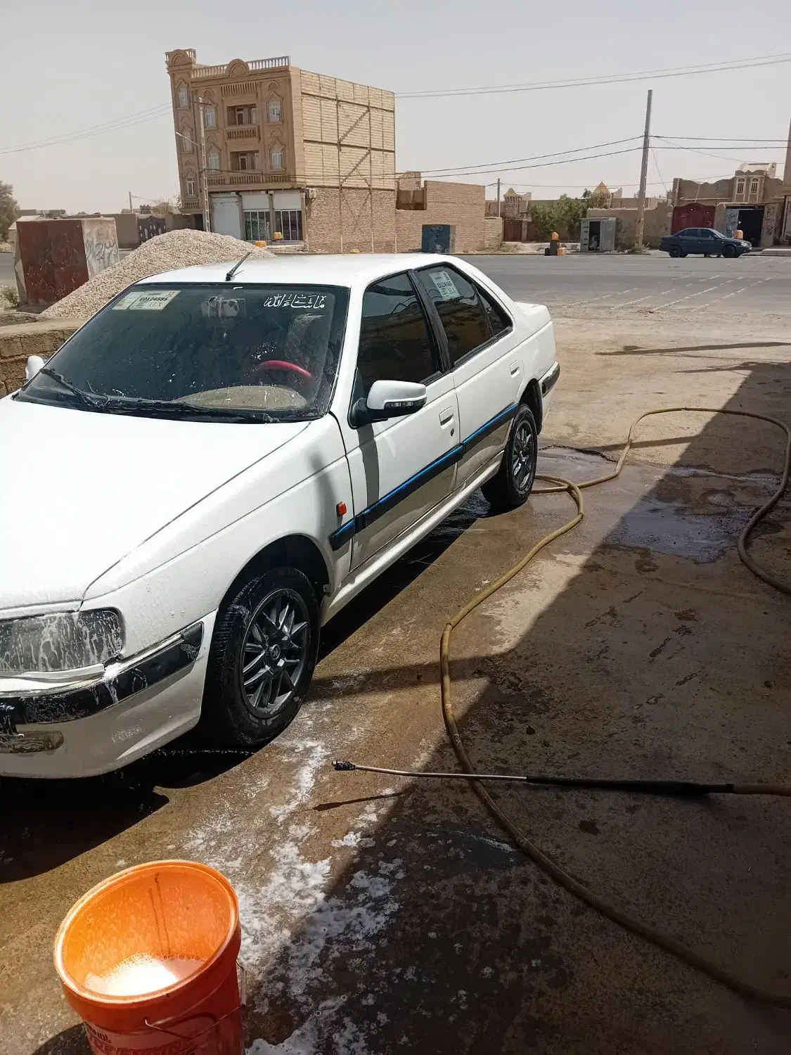 پژو پارس سال - 1385