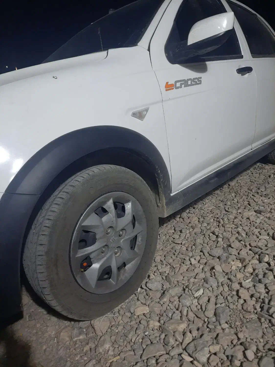 خودرو کوییک، معمولی آگهی ann_20936834