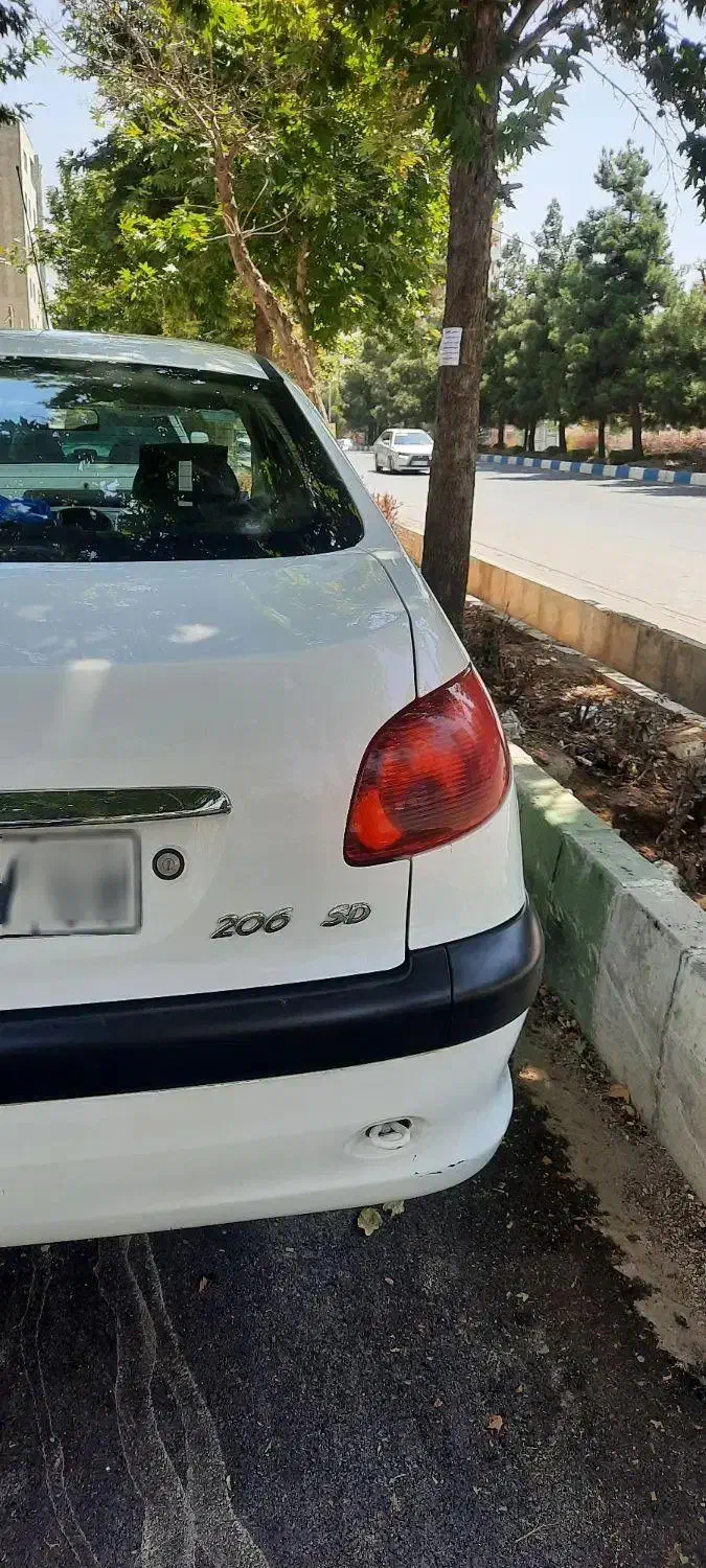 پژو ۲۰۶ صندوق دار v8 - 1399