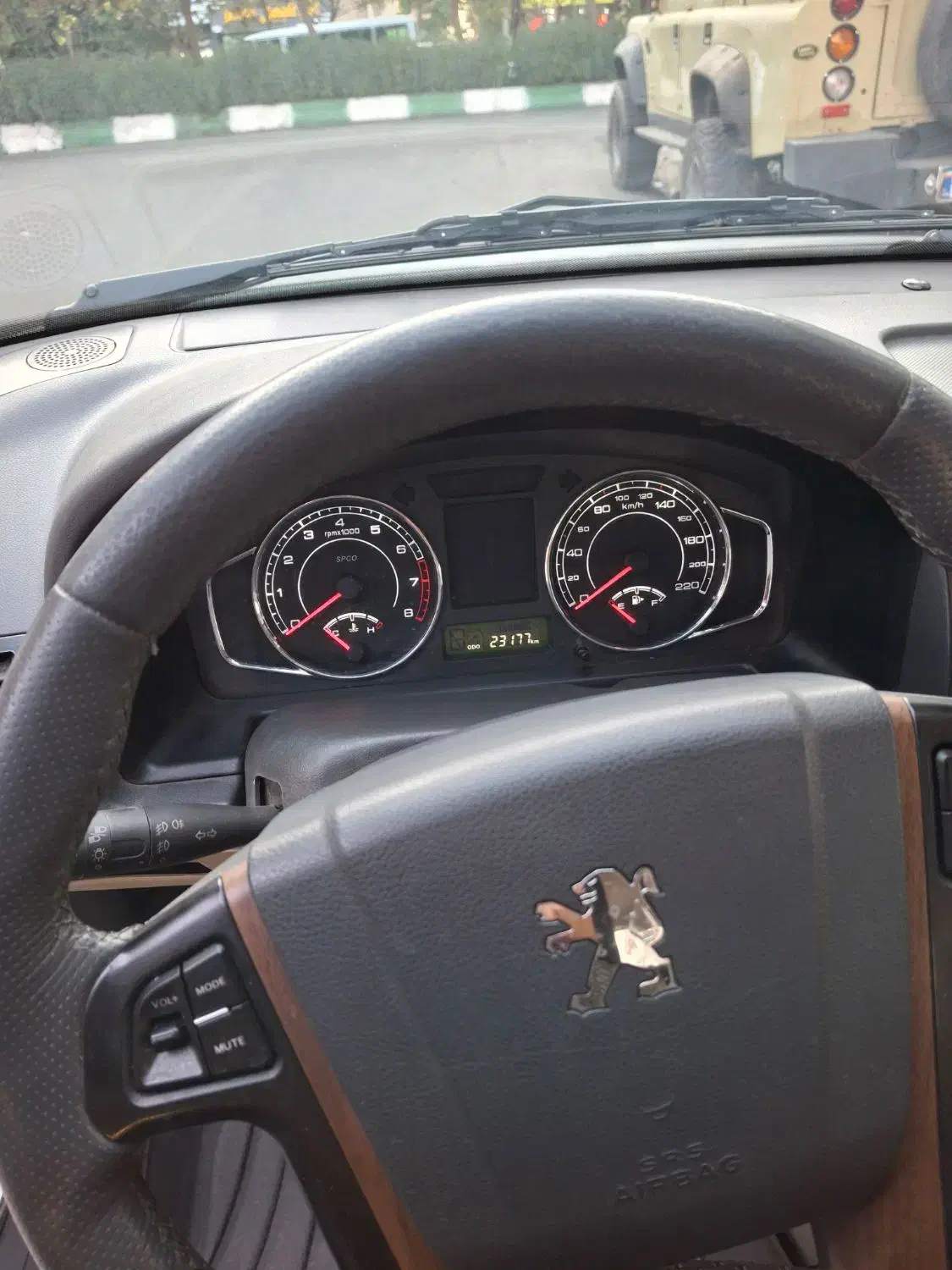 پژو پارس LX - 1401