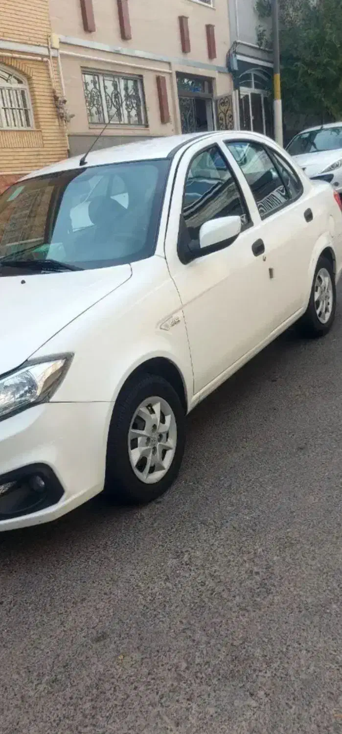 ساینا S دنده‌ای معمولی - 1401