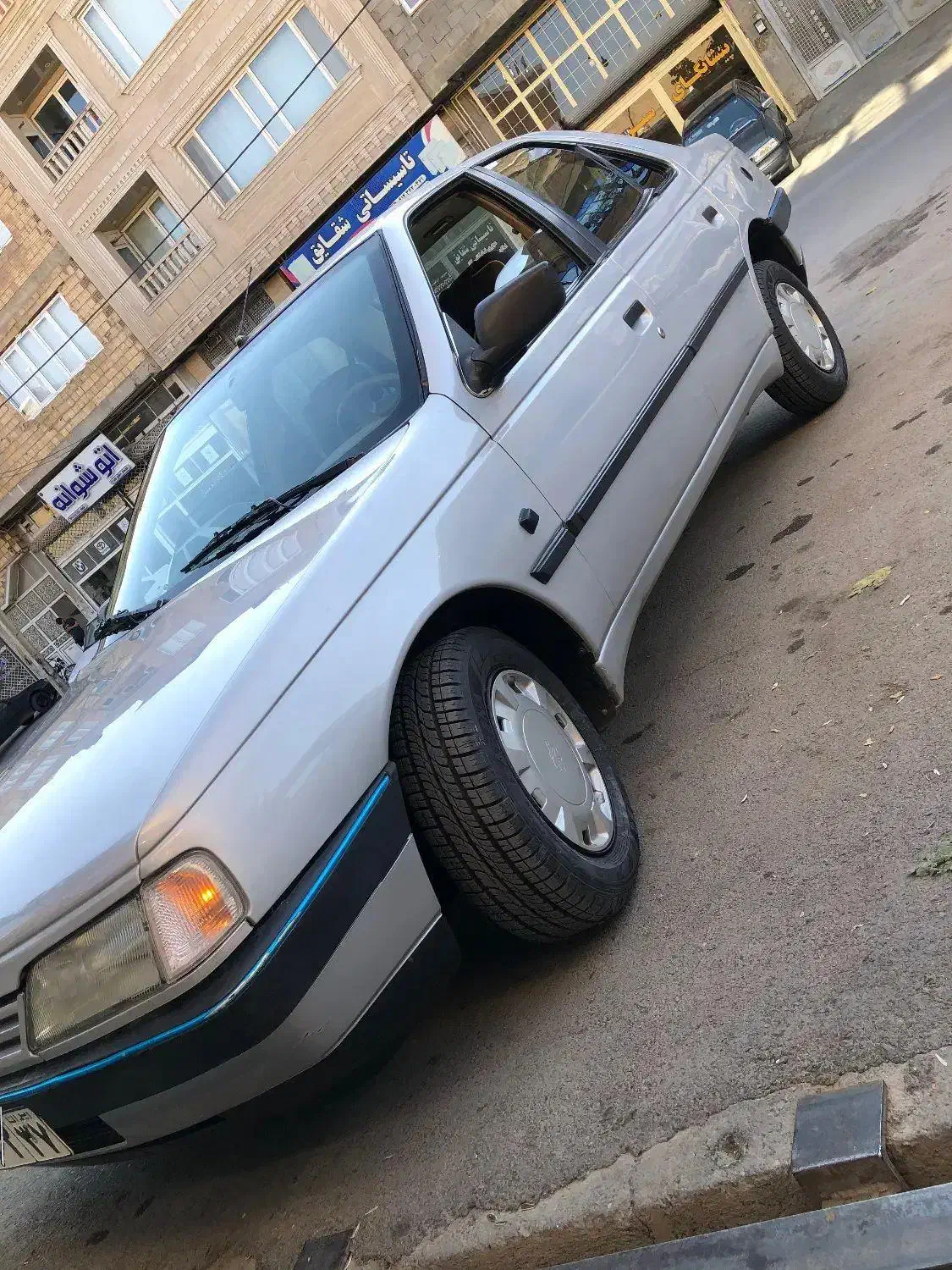 پژو 405 GLX - 1390