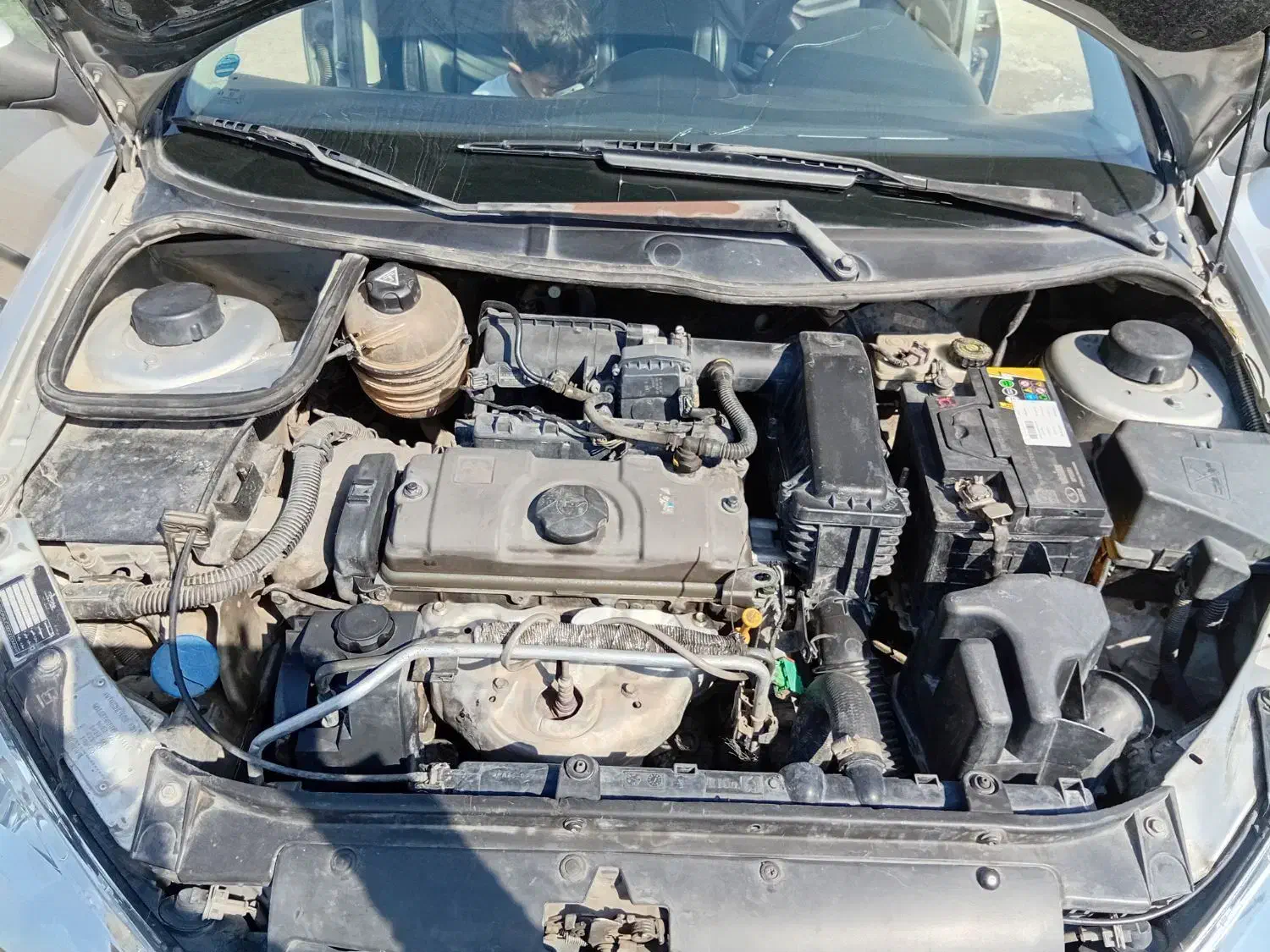 پژو ۲۰۶ صندوق دار v20 - 1388