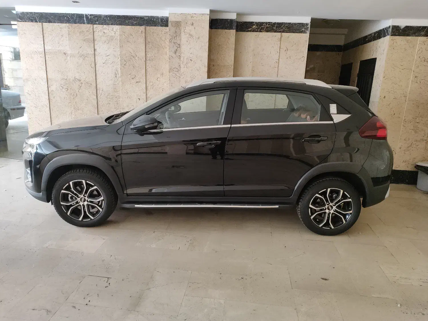 ام وی ام X22 پرو دنده‌ای - 1403