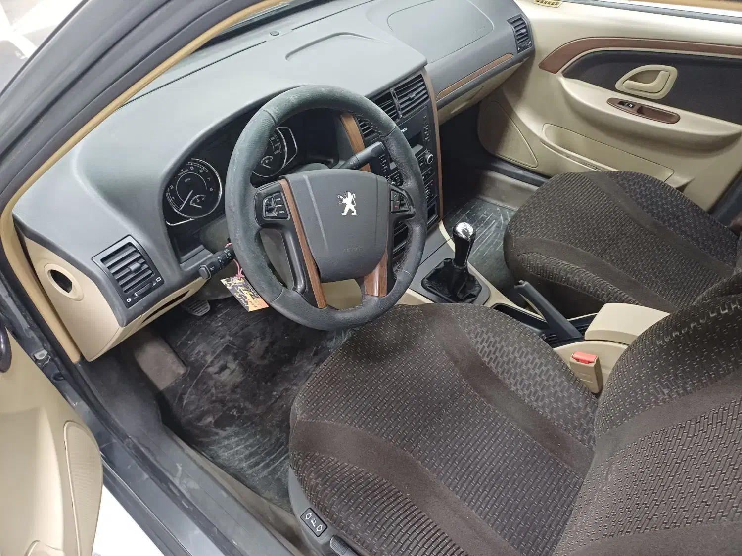 پژو پارس LX - 1400