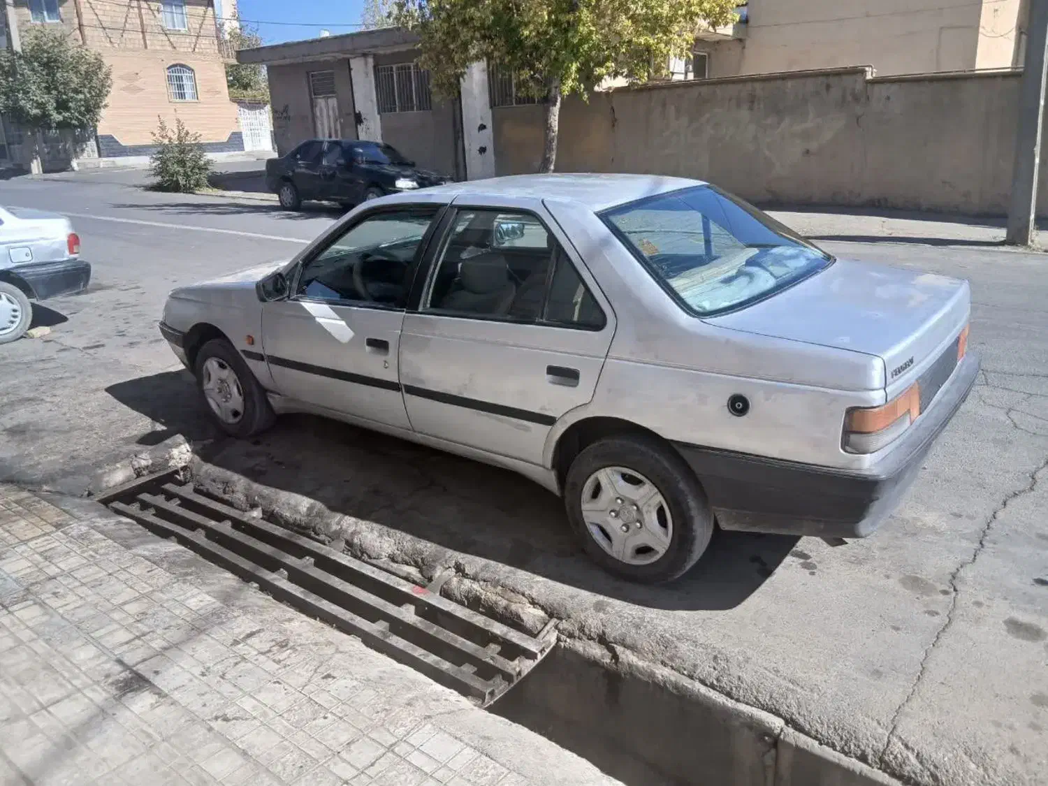 خودرو پژو، روآ آگهی ann_20937261