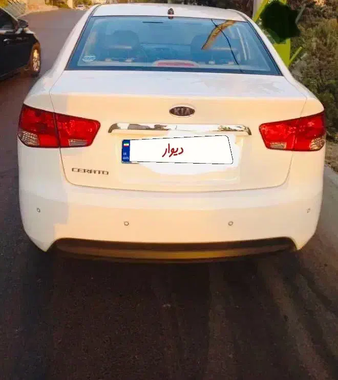 خودرو کیا، سراتو مونتاژ آگهی ann_20937386