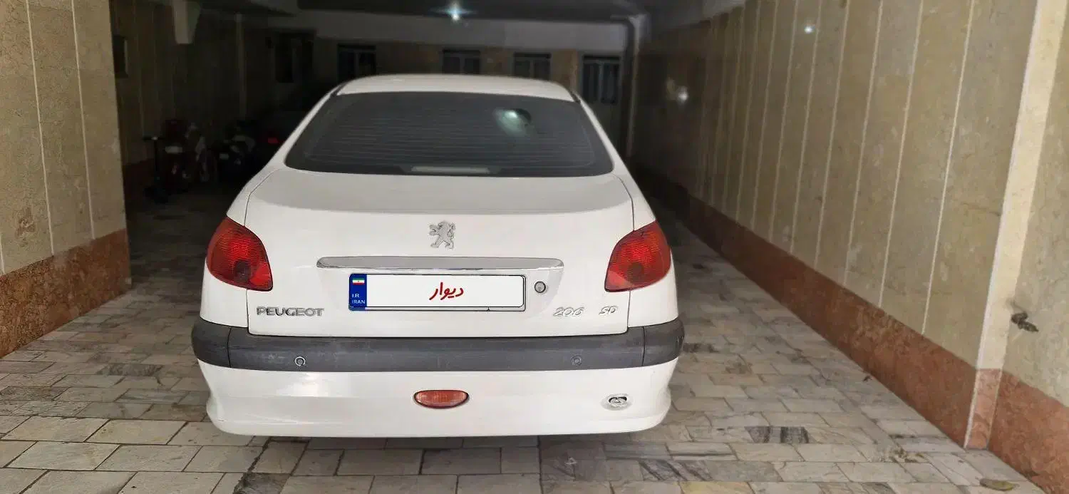 پژو ۲۰۶ صندوق دار v8 - 1395