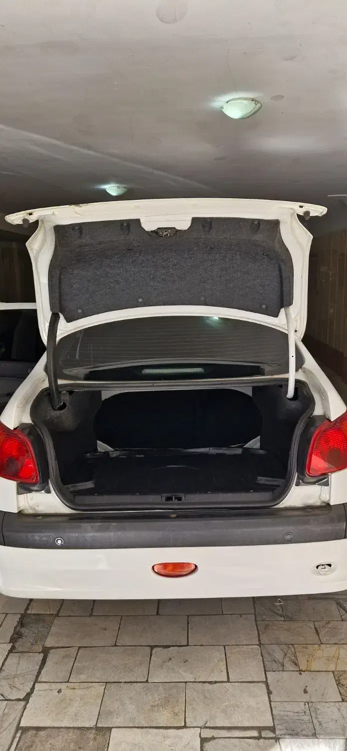 پژو ۲۰۶ صندوق دار v8 - 1395