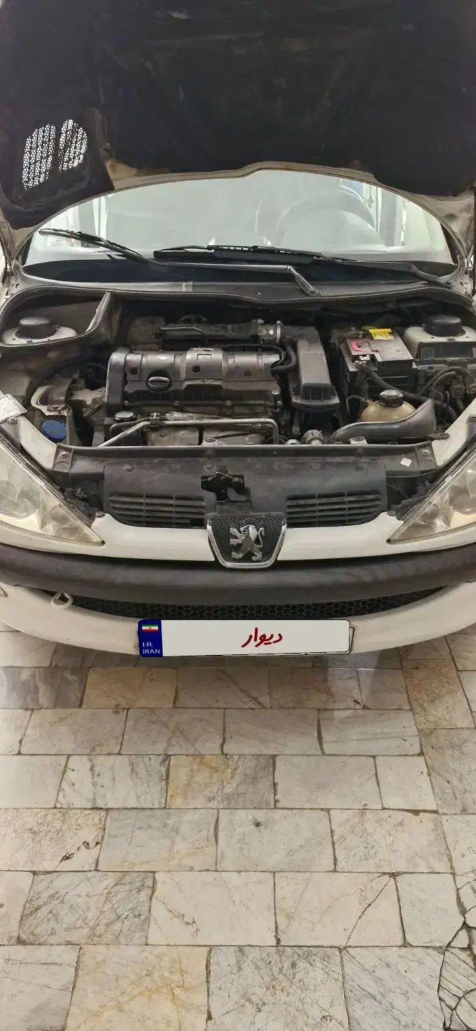پژو ۲۰۶ صندوق دار v8 - 1395